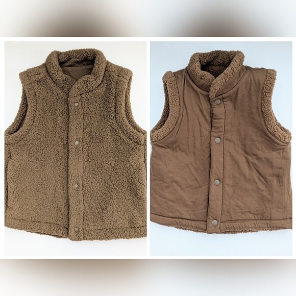 Uniqlo Other - NWT Uniqlo Kids (Size 3) Brown Reversible Indoor/Outdoor Snap-Close Fleece Vest